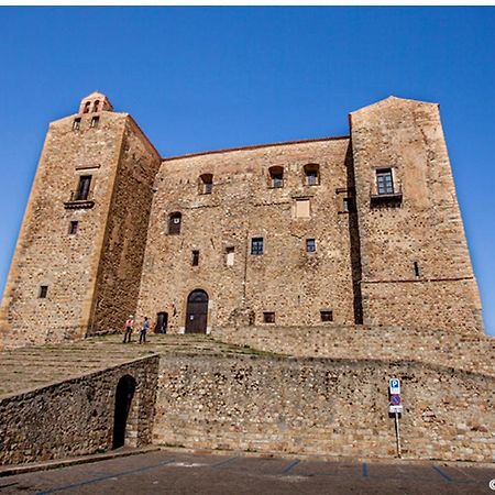 Collotti 3 Lejlighed Castelbuono  Eksteriør billede